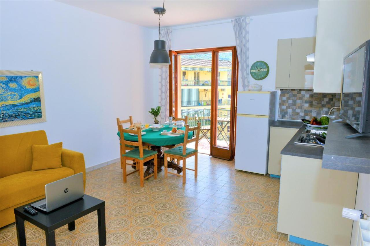 Estate4Home - Sofia Flora Пьяно-ди-Сорренто Экстерьер фото