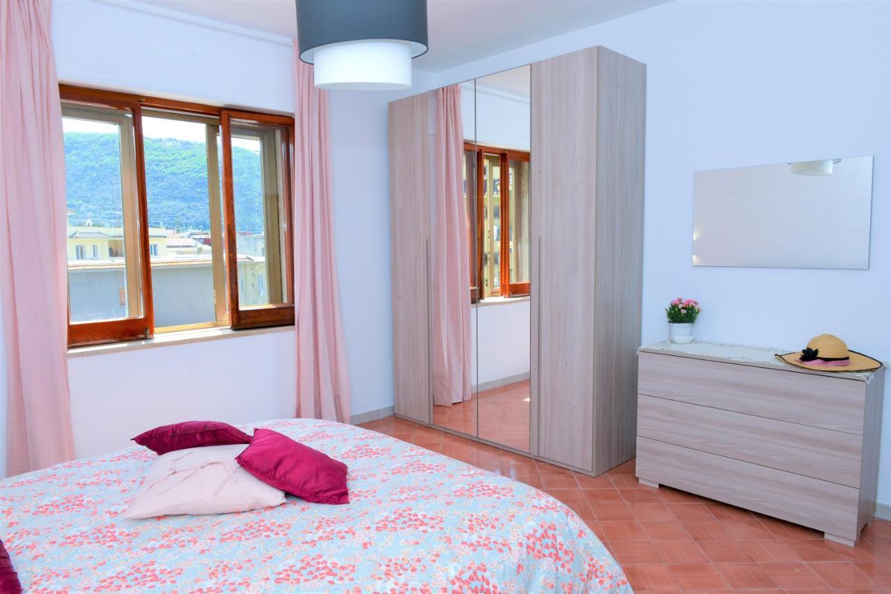 Estate4Home - Sofia Flora Пьяно-ди-Сорренто Экстерьер фото